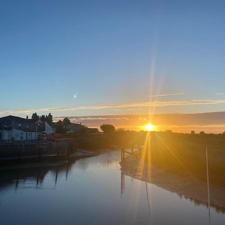 Le 5 Bis Bed & Breakfast Mornac-sur-Seudre Eksteriør bilde