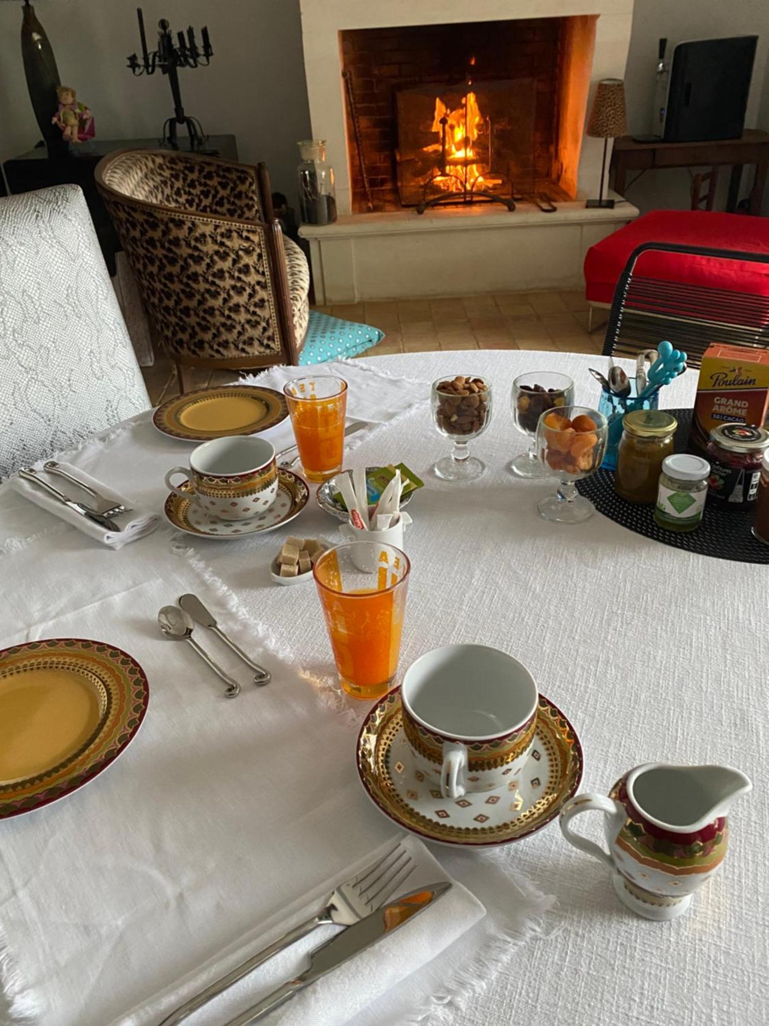 Le 5 Bis Bed & Breakfast Mornac-sur-Seudre Eksteriør bilde