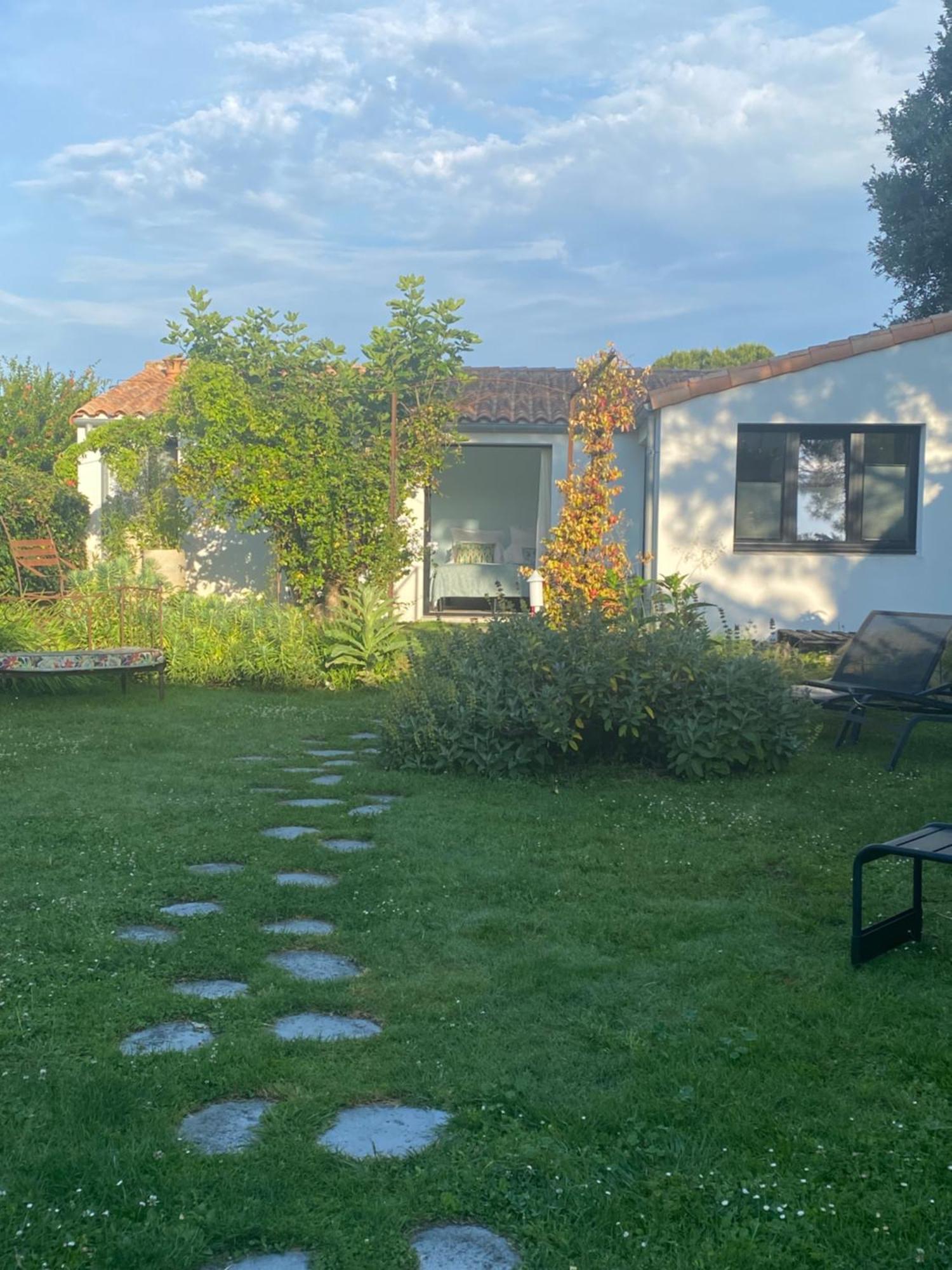 Le 5 Bis Bed & Breakfast Mornac-sur-Seudre Eksteriør bilde